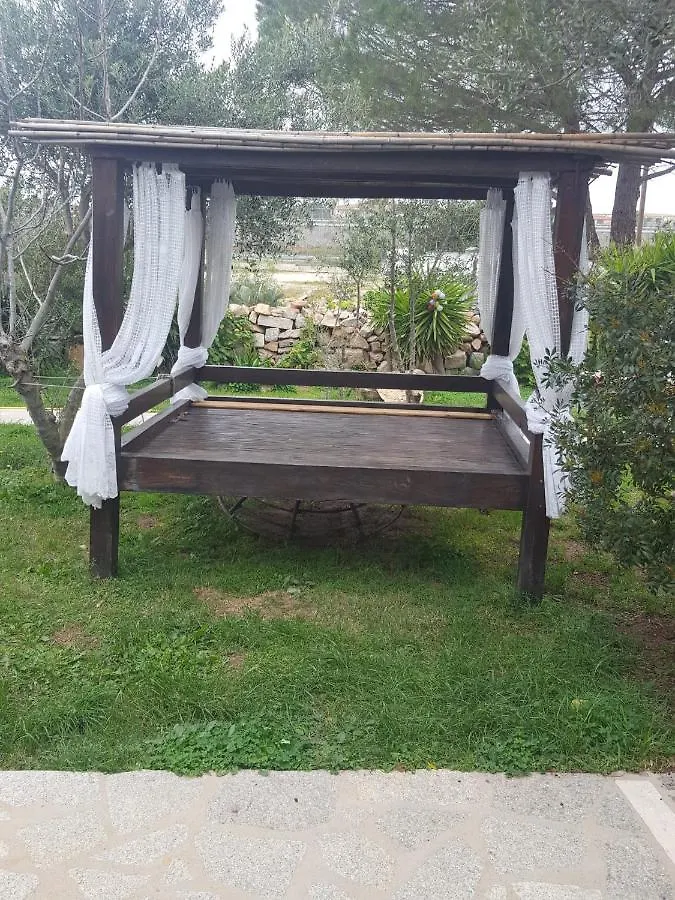 Bed and Breakfast Giardino Del Sole Olbia Bed & Breakfast